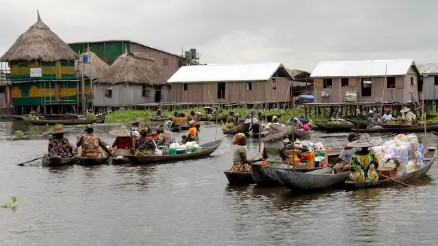 Ganvie, Africa: This unique village in Benin is constructed on stilts above Lake Nokoué, with all buildings, markets, and homes elevated above the water. The residents primarily engage in fishing and tourism for their livelihood. It takes about 4 hours by boat to reach from Cotonou. With roots tracing back to the 16th and 17th centuries, it now houses nearly 30,000 inhabitants.