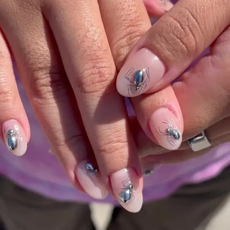 minimalist Halloween nails, 3D spiders