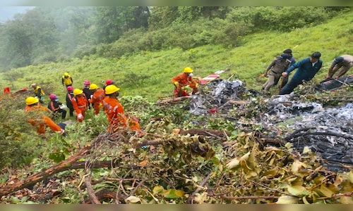 Increasing Helicopter Accidents During Char Dham Yatra Raise Safety Issues, Prompting Government Action