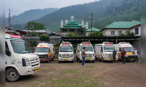 Prolonged Traffic Congestions at Uttarakhand's Tourist Attractions Hindering Timely Medical Assistance for Those in Need