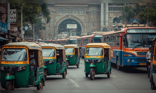 Chennai One app enables commuters to travel by bus, metro, or train for just ₹1 using BHIM or Navi UPI.