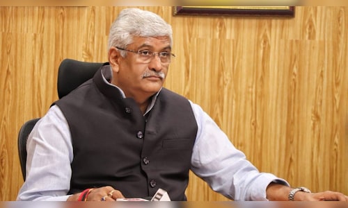 Union Minister Gajendra Singh Shekhawat Projects 20% CAGR Growth for India's Tourism Industry
