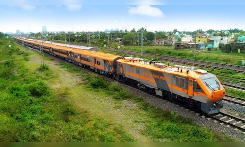 Indian Railways Introduces 650 Additional Train Services for Christmas and New Year, with Western Railway Taking the Lead