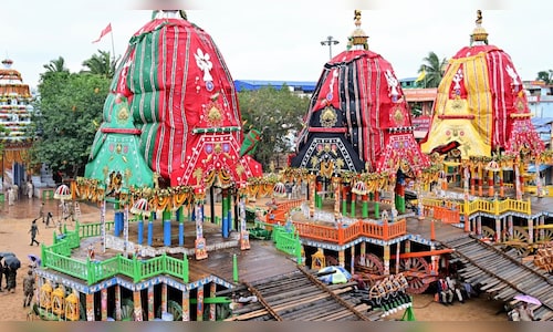 Man Found with Surveillance Glasses at Puri Jagannath Temple