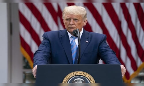 US to Require Social Media Checks for Visa-Free Foreign Travelers