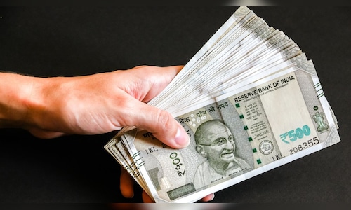 Experts report that extended weekends boost consumer spending on quick trips.