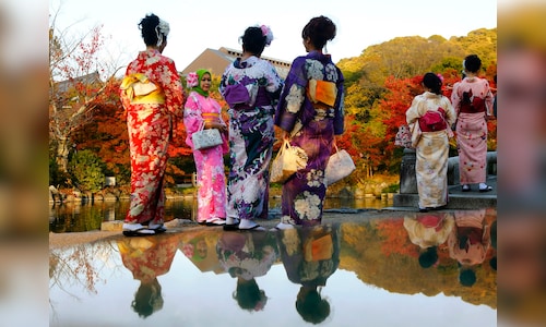 Japan experiences all-time high in February tourism, even with a significant decline in Chinese travelers.