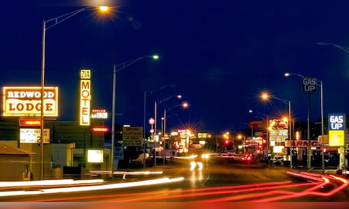 Centennial Journey Along Route 66: Celebrating 100 Years of the Mother Road with Classic Diners, Neon Signs, Native American Heritage, and Iconic Landmarks from Chicago to Santa Monica