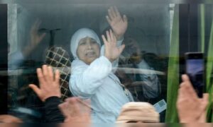 Initial group of Indian pilgrims reaches Saudi Arabia for Haj