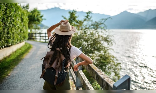 Women’s Bus Travel Surges by 136% Over Seven Years, Driven by Young Women Embracing Solo Journeys