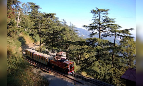 Police Implements Five-Point Traffic Strategy Amid Influx of 1.5 Million Vehicles in Shimla Over 45 Days