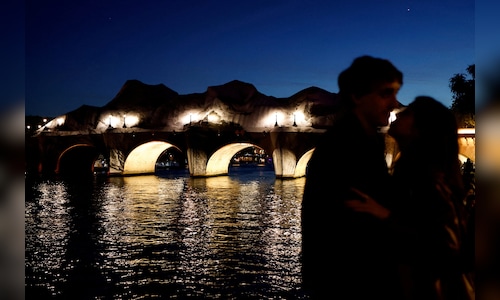 The historic bridge in Paris will transform into a stunning cave starting June 6.